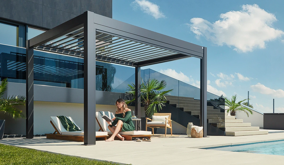 Pergola bioclimatique métal Biohort | Nature & Structures